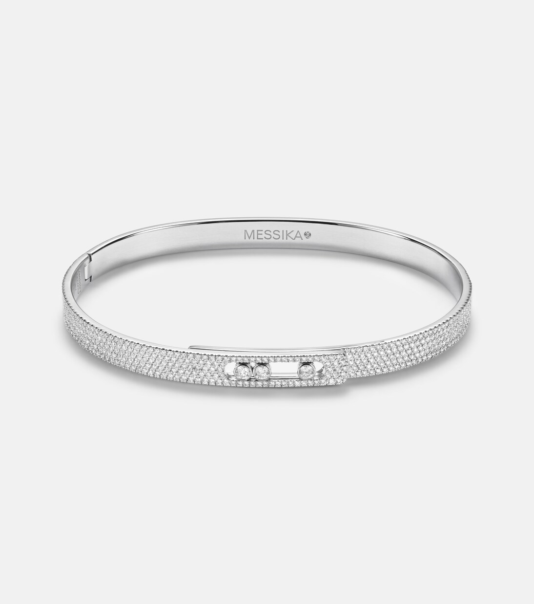 Move Noa 18kt white gold bangle with diamonds | Messika