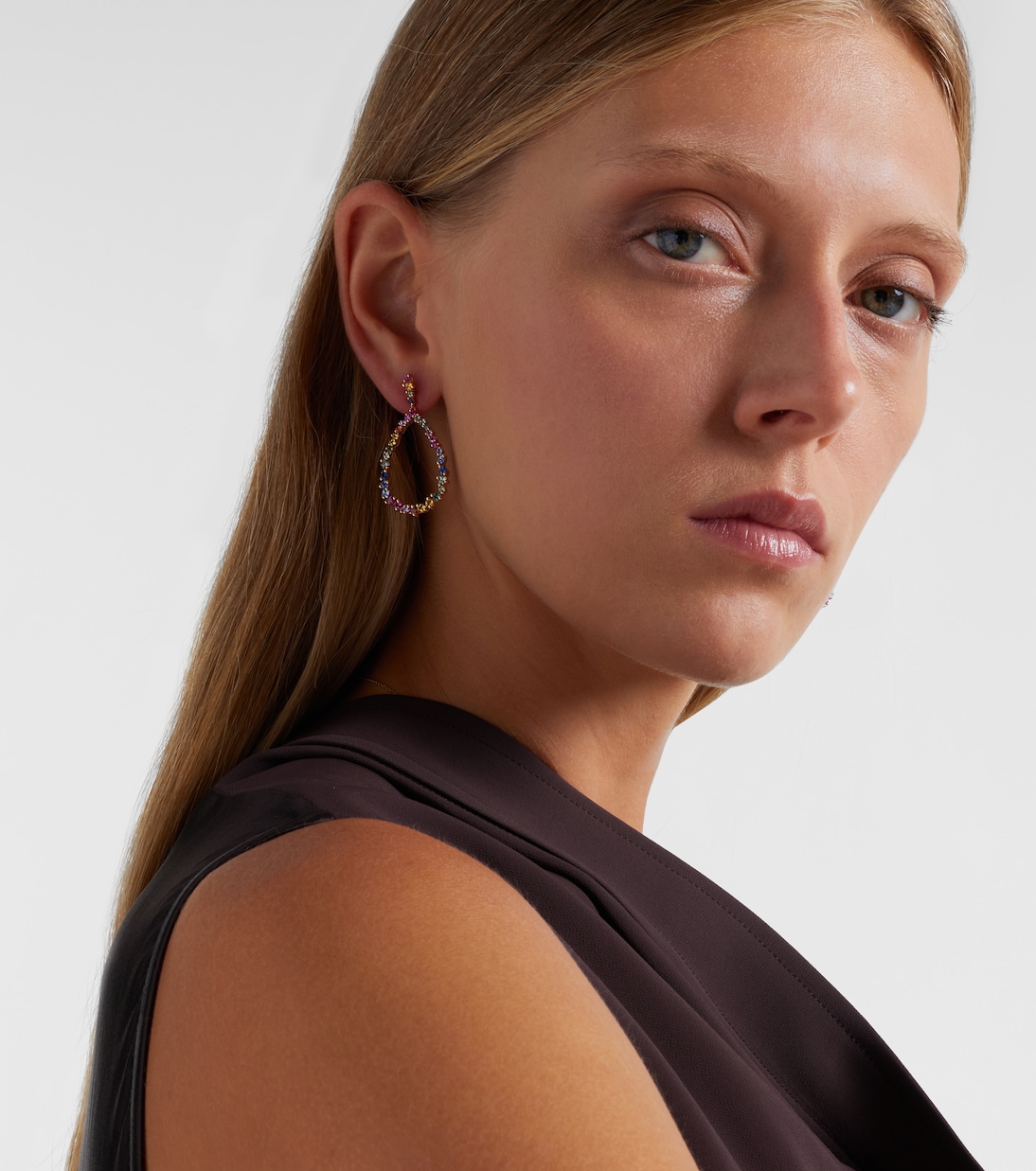 Ohrringe aus 18kt Roségold mit Saphiren | Suzanne Kalan