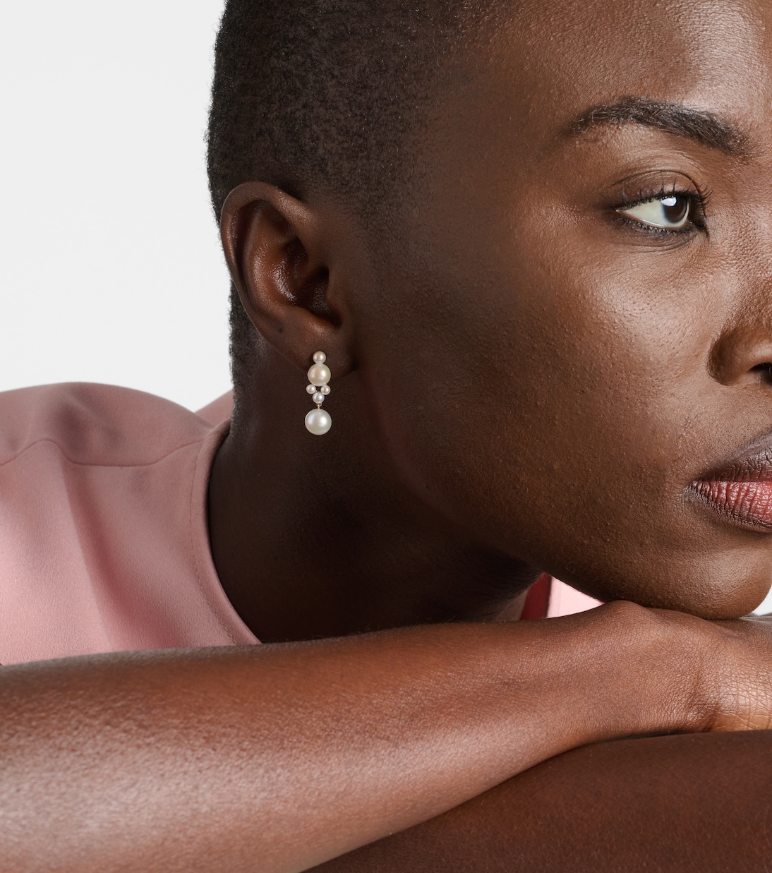 Ohrringe Luna aus Süßwasserperlen mit 14kt Gelbgold (585/1000) | Sophie Bille Brahe