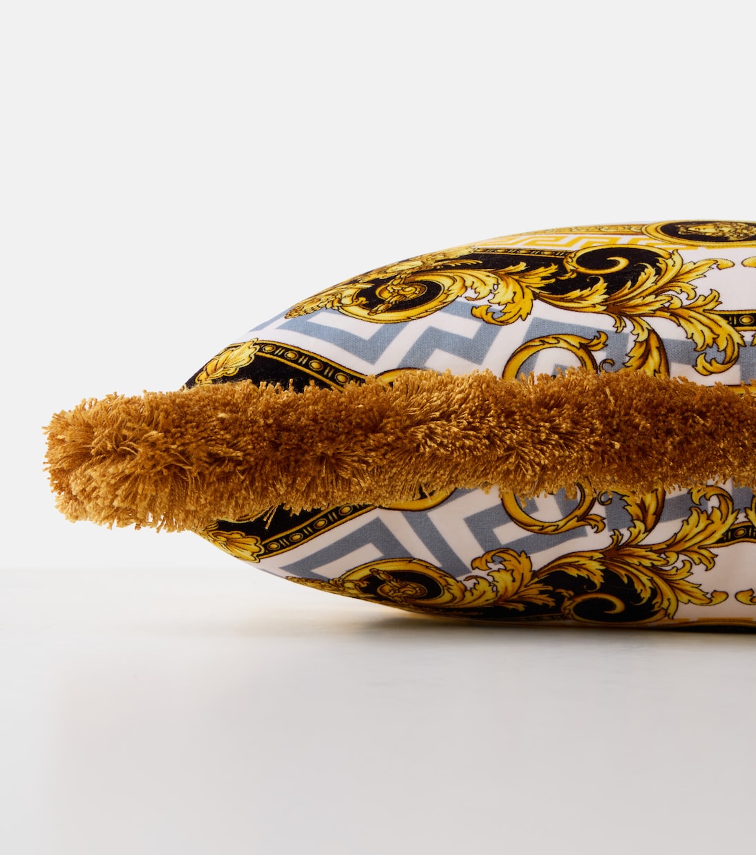 La Coupe Des Dieux cotton cushion | Versace Home