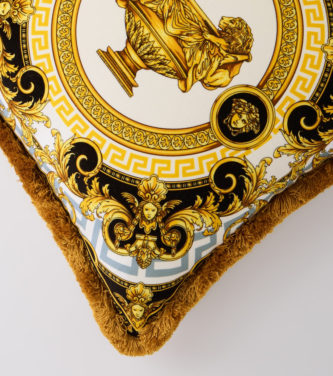 La Coupe Des Dieux cotton cushion | Versace Home