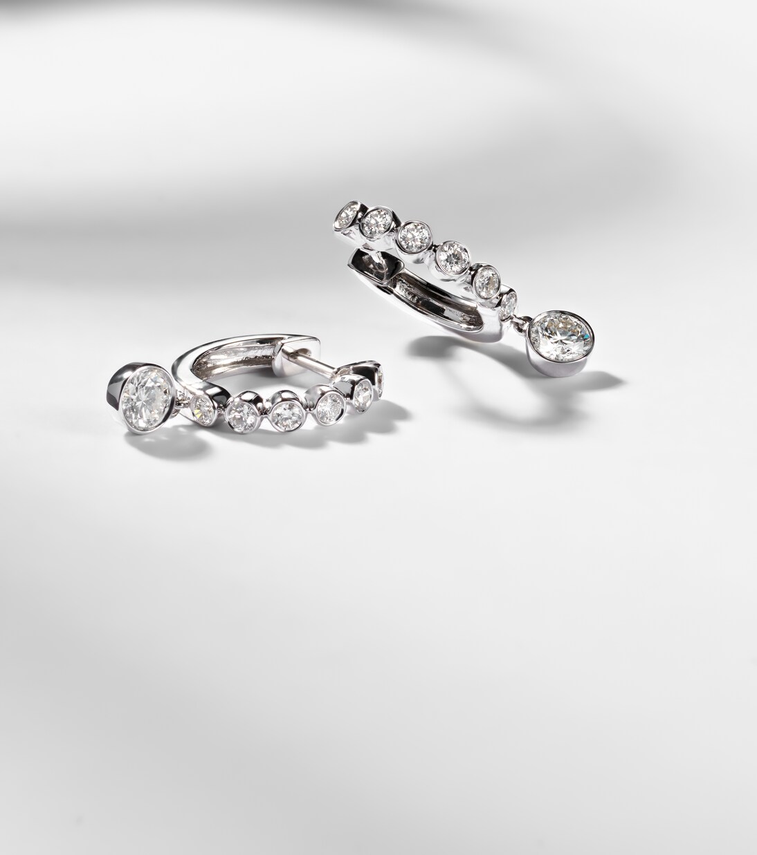 Ohrringe Melrose aus 18kt Weißgold mit Diamanten | Anita Ko