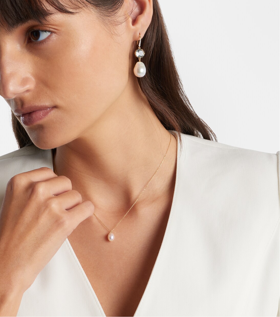 14kt gold pendant necklace with pearl and diamond | Mateo