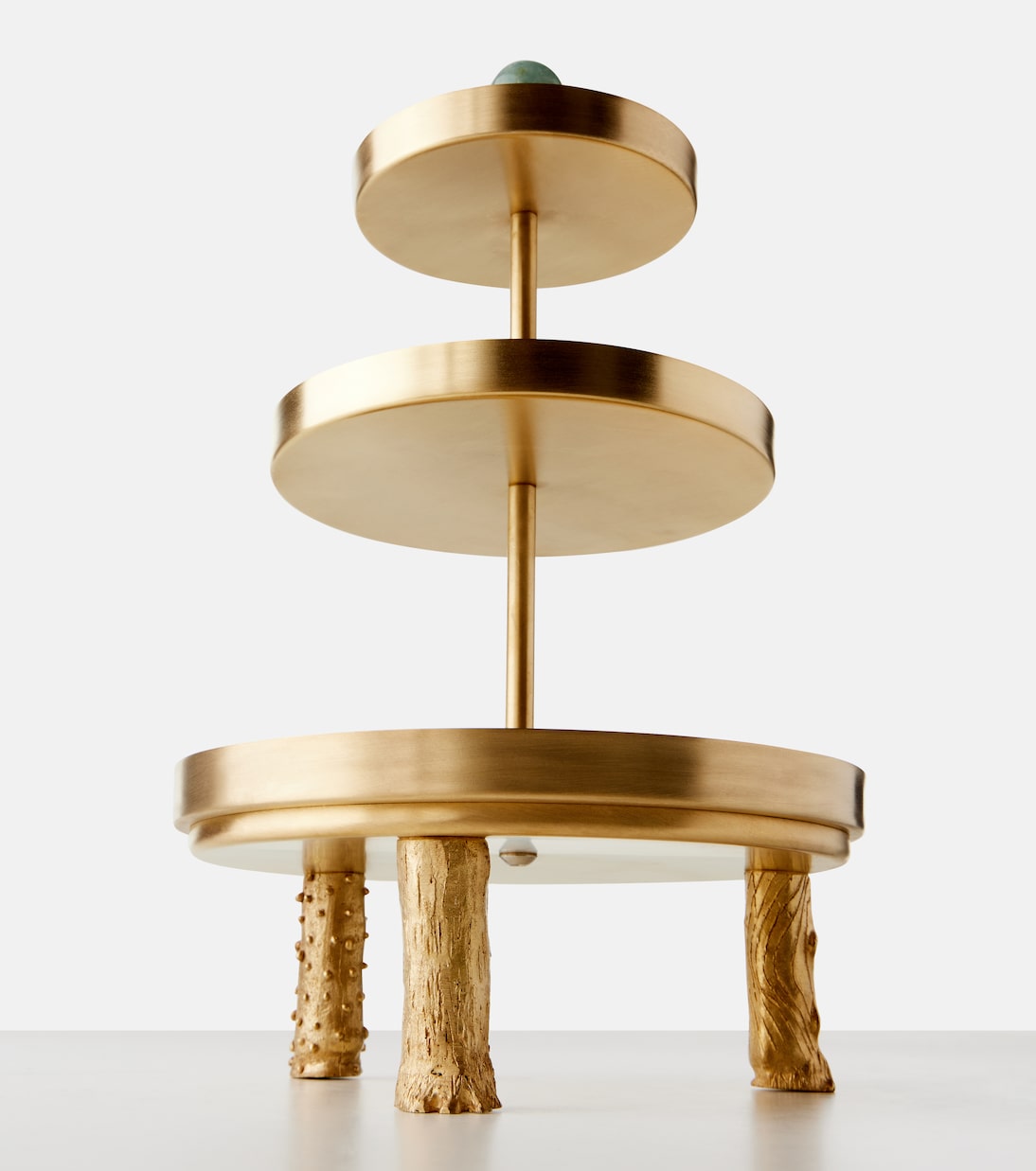 Alzata da portata placcata in oro | Natalia Criado