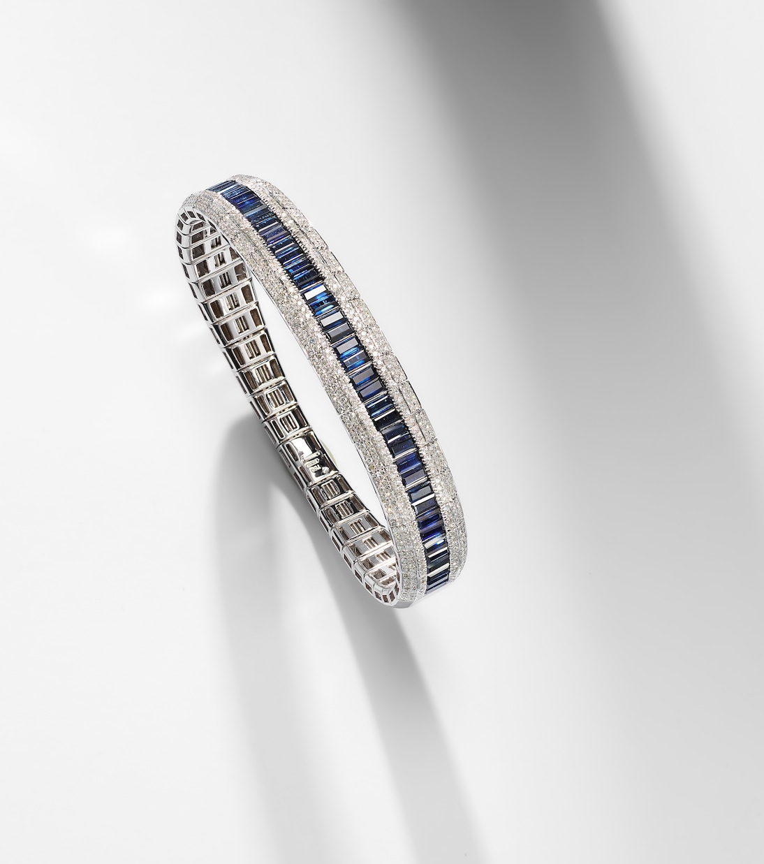Diamond Pave Scales Stretch 18kt white gold bracelet with sapphires and diamonds | Shay Jewelry