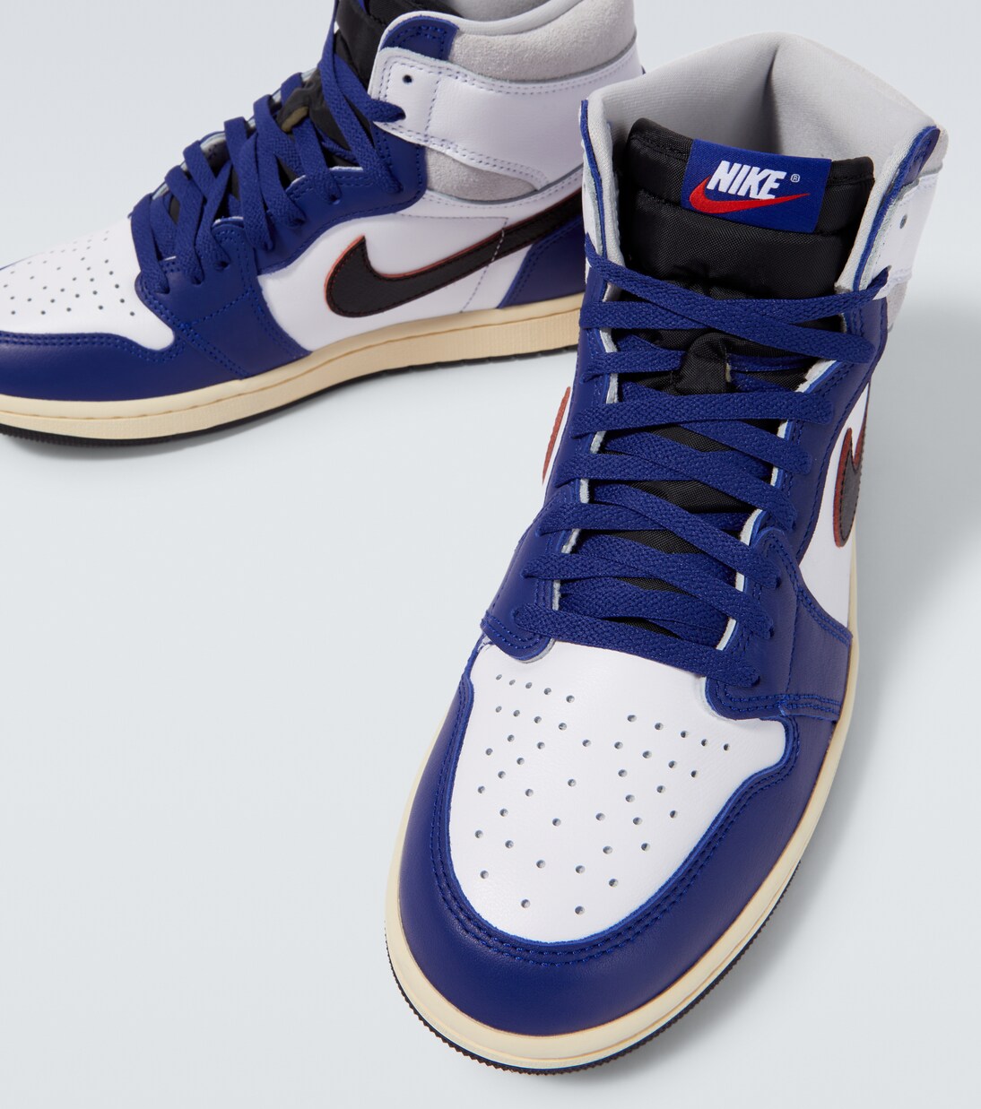 Air Jordan 1 Retro High leather high-top sneakers | Nike