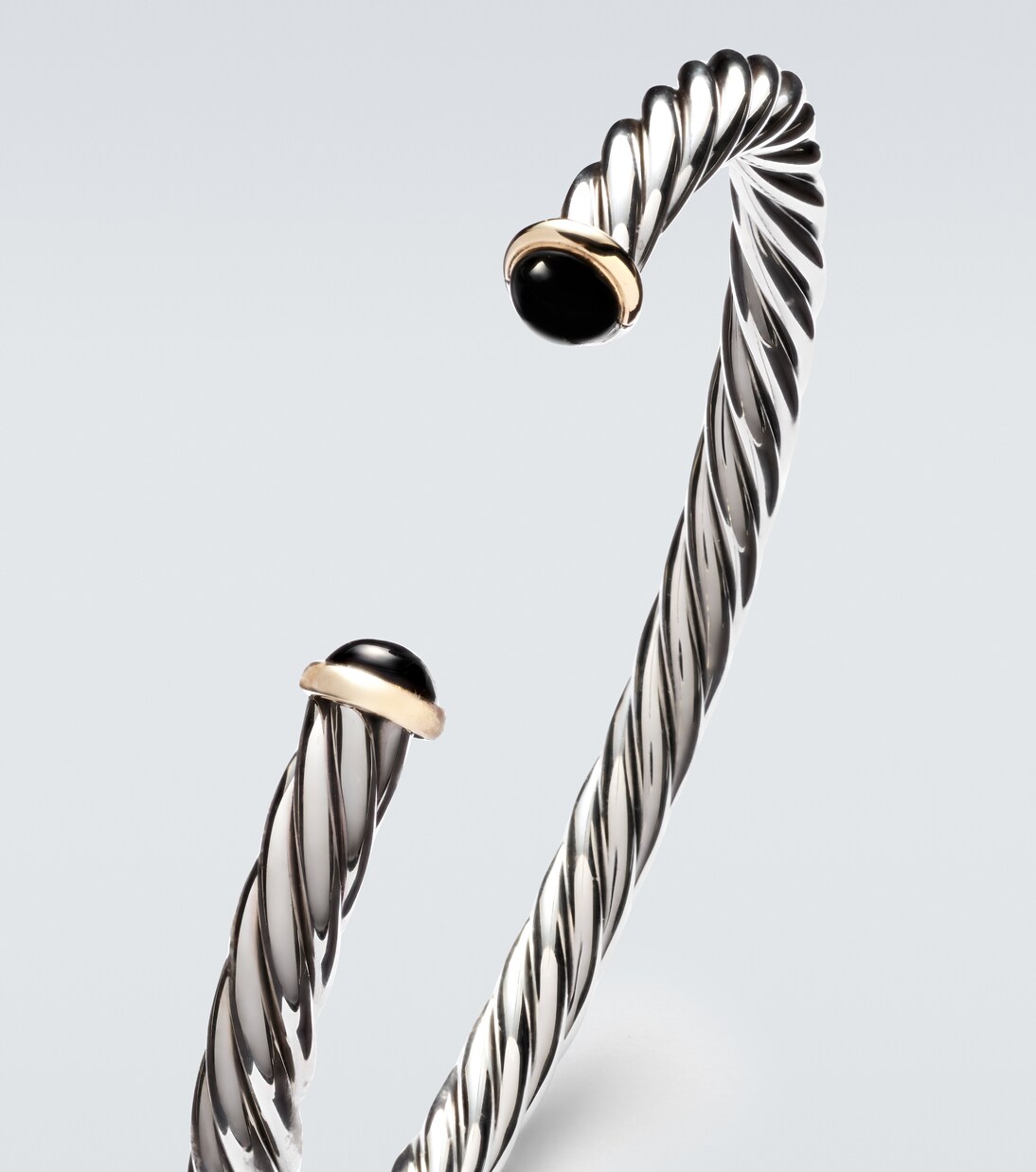 Cable 14kt gold (585/1000) and 925 sterling silver cuff bracelet with onyx | David Yurman