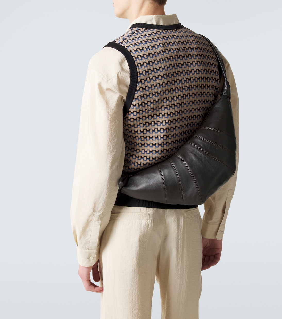 Croissant Medium leather shoulder bag | Lemaire