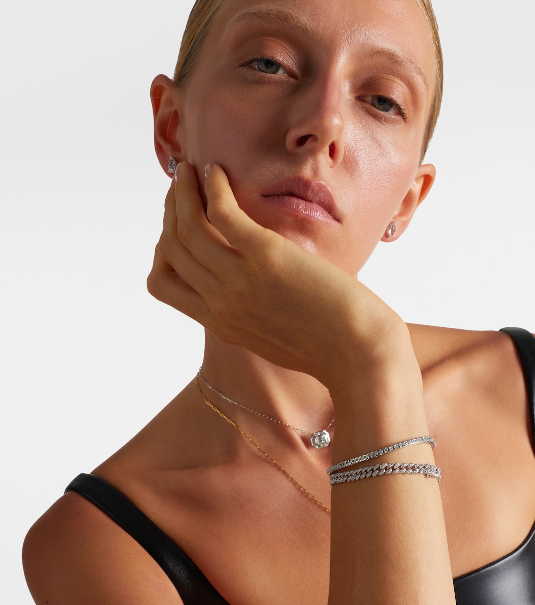 18kt white gold tennis bracelet with diamonds | Shay Jewelry