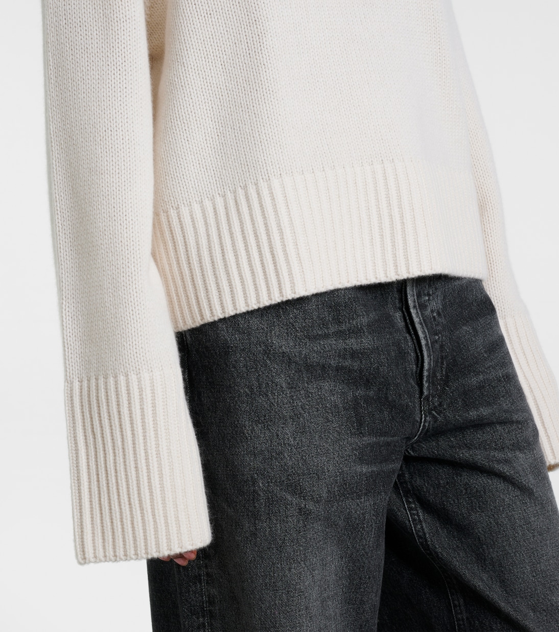 Jersey de cuello alto Fleur de cachemir | Lisa Yang