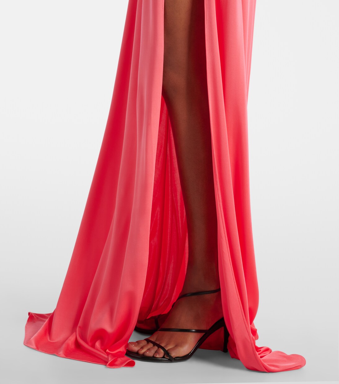 Robe longue Tanit en satin | The New Arrivals Ilkyaz Ozel