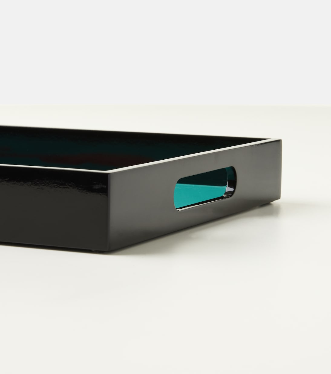 Seahorse lacquered wooden tray | Les-Ottomans