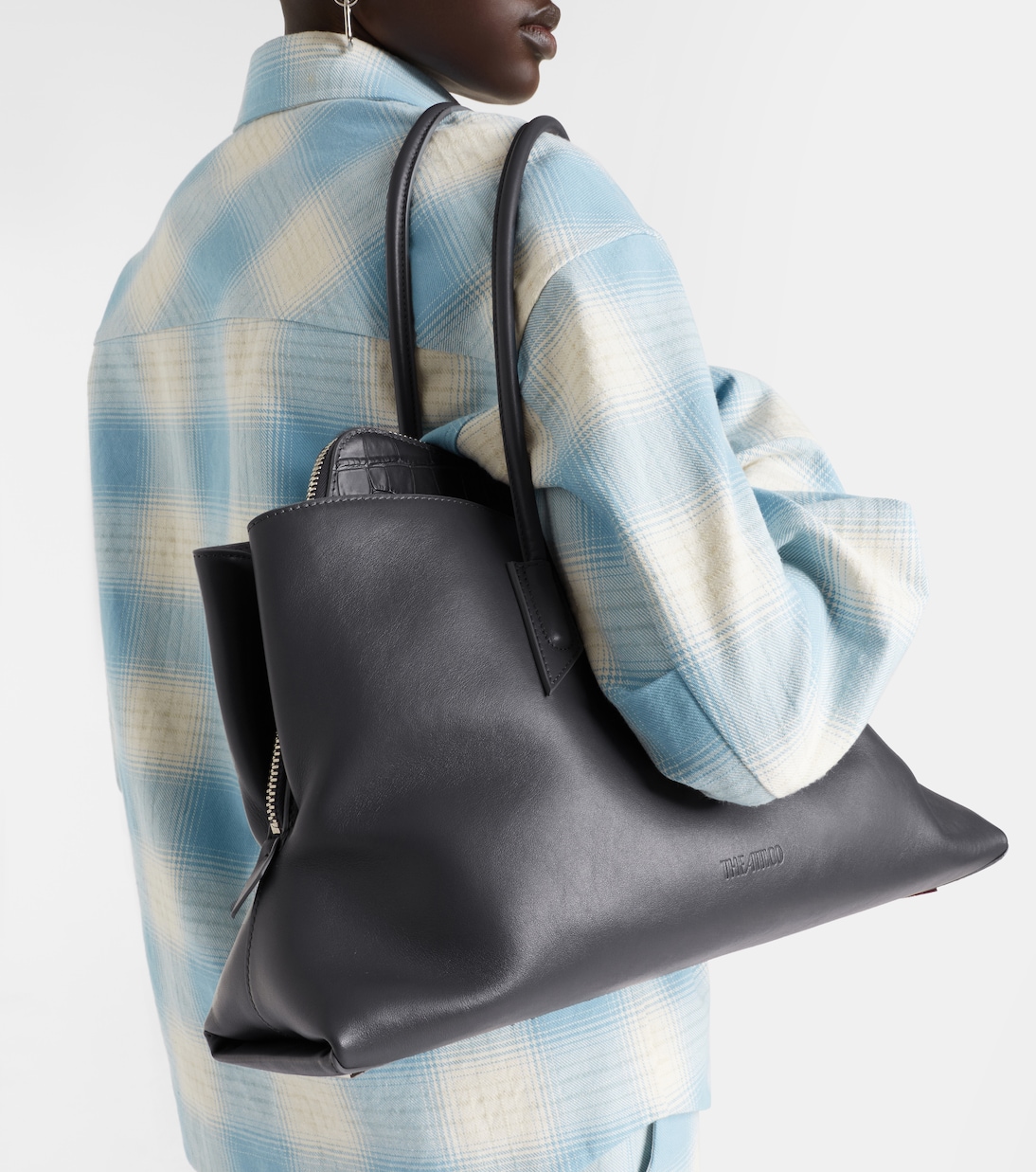 La Passeggiata Medium leather tote bag | The Attico