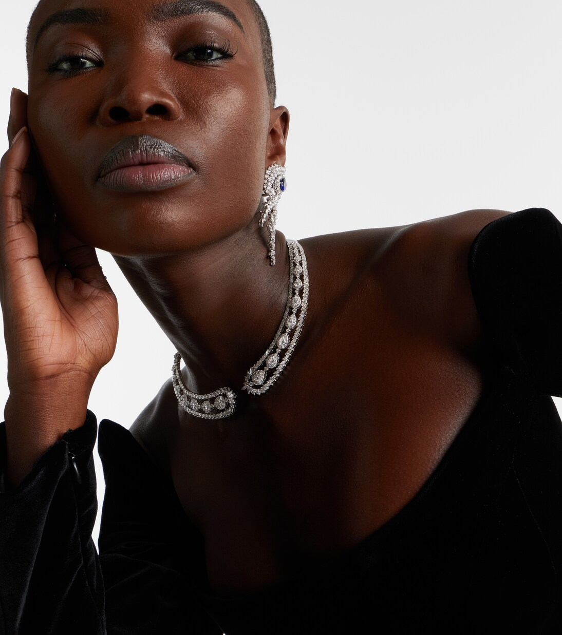 Y-Couture 18kt white gold necklace with diamonds | Yeprem