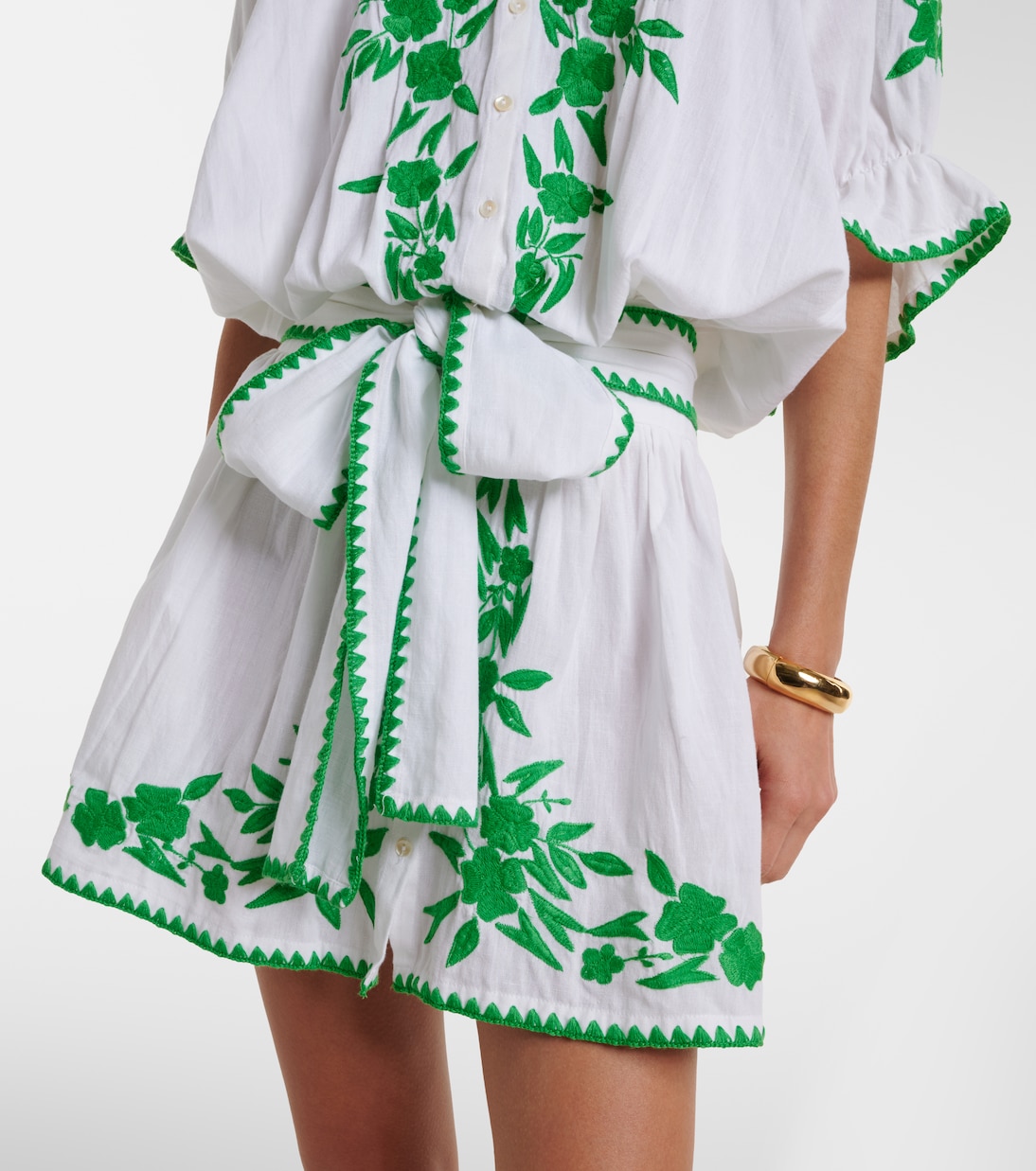 Abito corto in cotone e lino con ricamo | Juliet Dunn