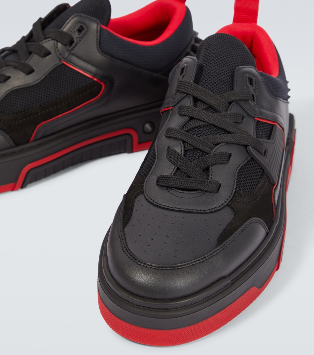 Sneakers Astroloubi aus Leder und Veloursleder | Christian Louboutin