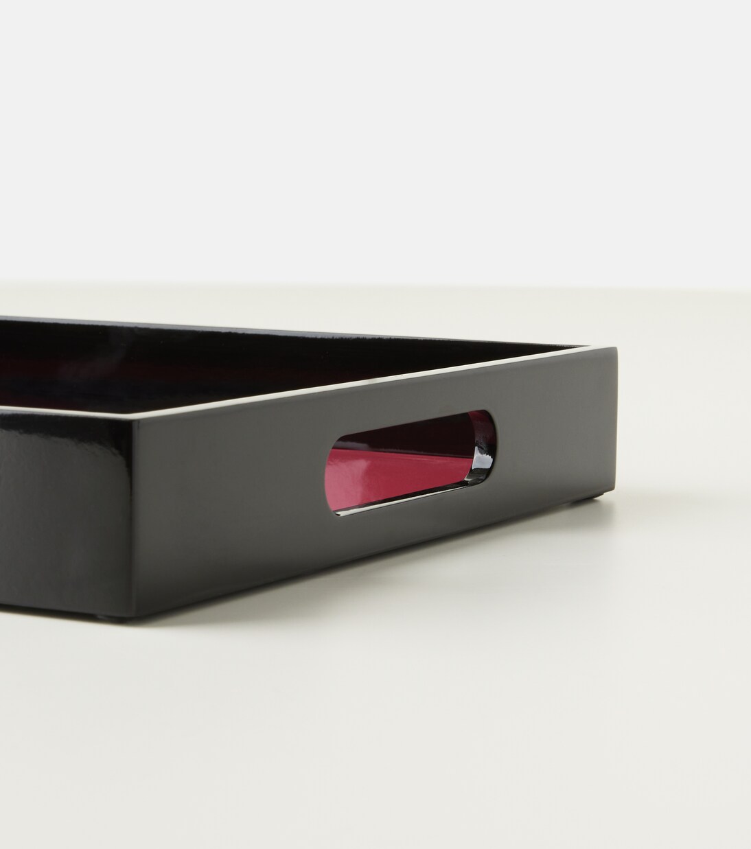 Shell lacquered wooden tray | Les-Ottomans