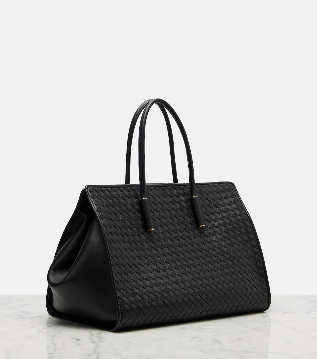 Barbara Medium leather tote bag | Bottega Veneta