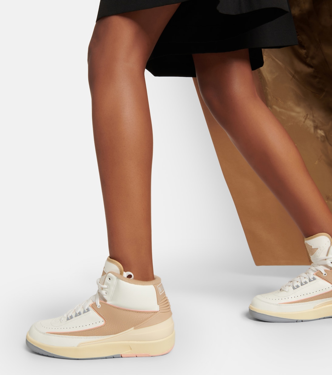 Air Jordan 2 sneakers | Nike