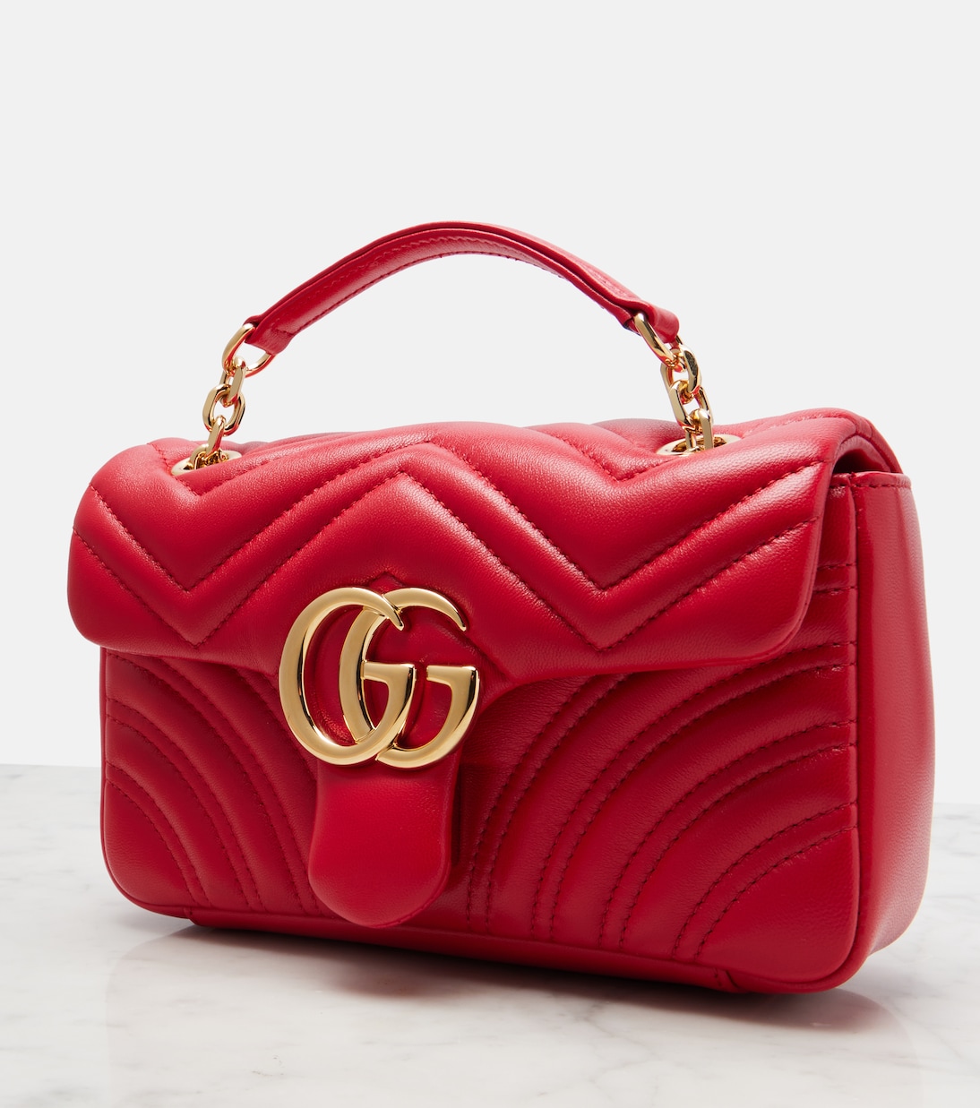 GG Marmont Small leather shoulder bag | Gucci