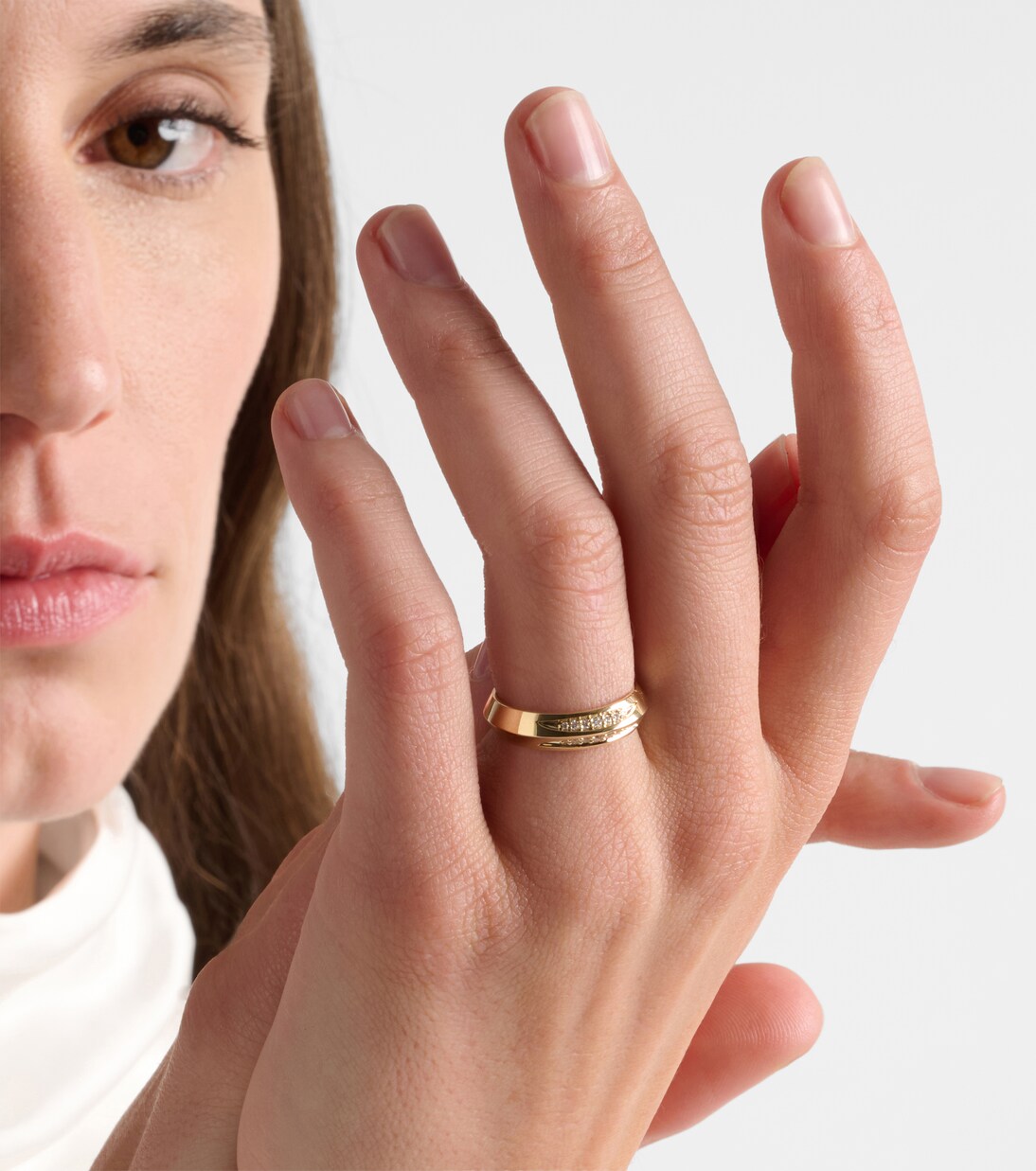 Knife Edge 14kt gold ring with diamonds | Stone and Strand