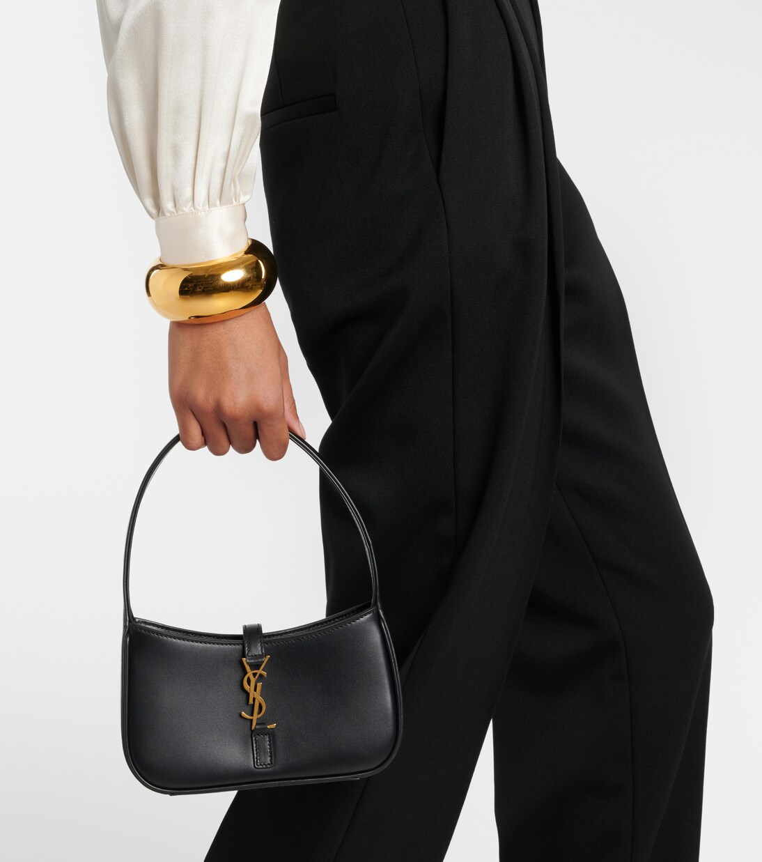 Le 5 à 7 Mini leather shoulder bag | Saint Laurent
