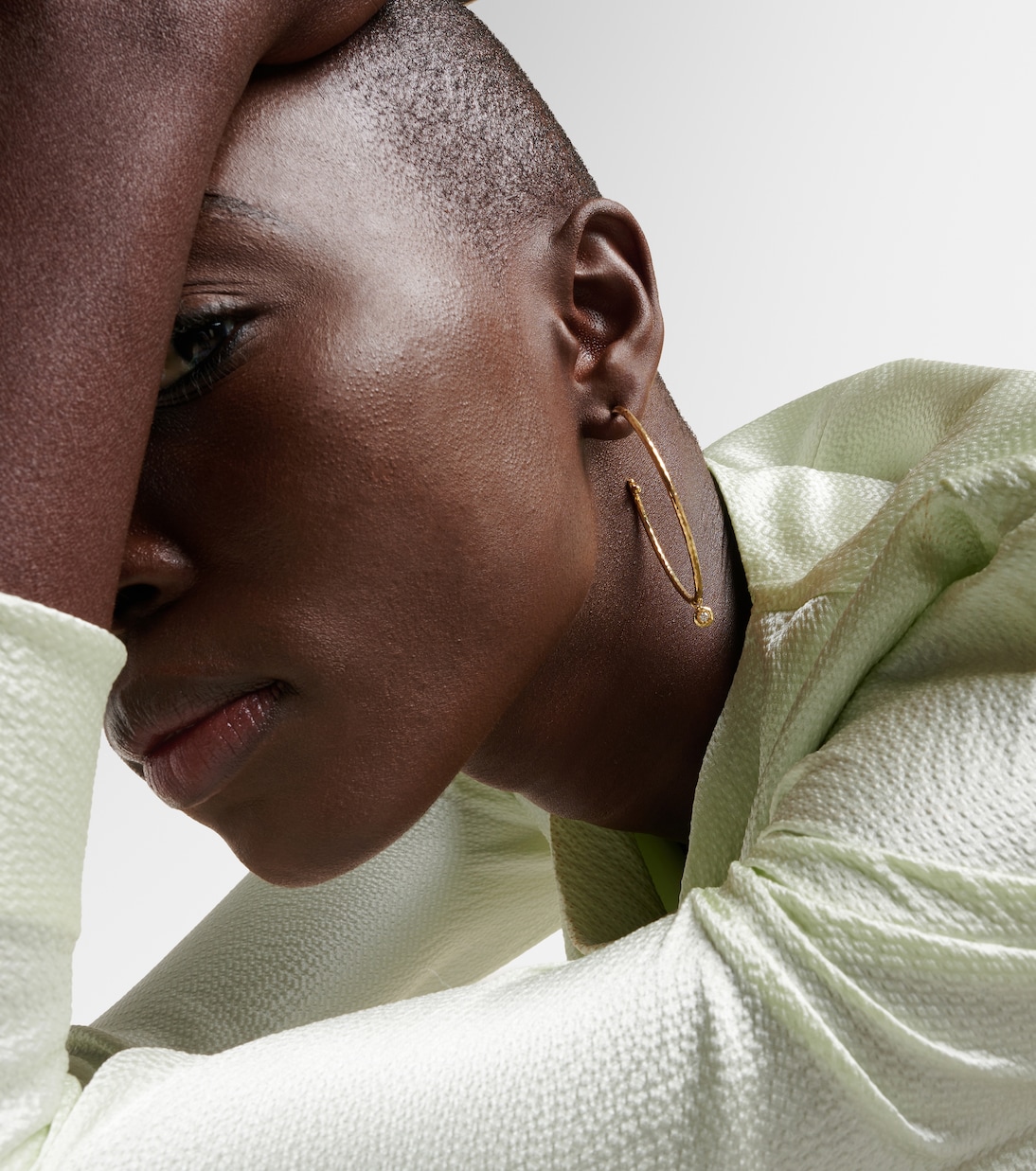 Orecchini Nesting Gem Medium in oro 18kt con diamanti  | Octavia Elizabeth