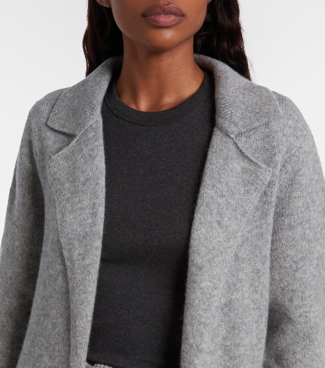 Mantel Vita | Aya Muse