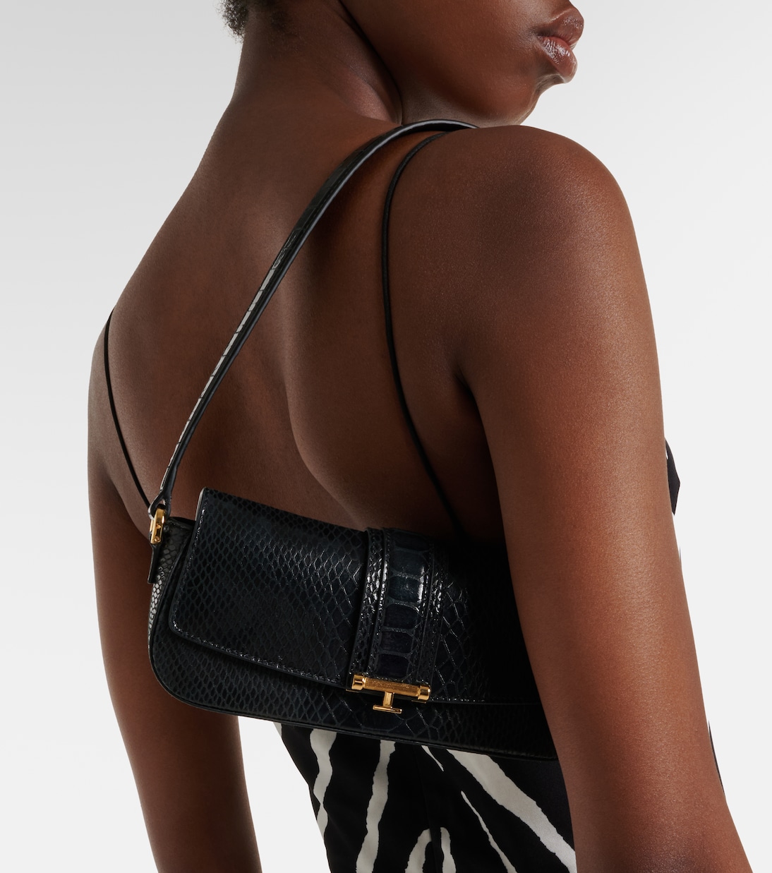 Borsa a spalla Obscura.06 in pelle | The New Arrivals Ilkyaz Ozel