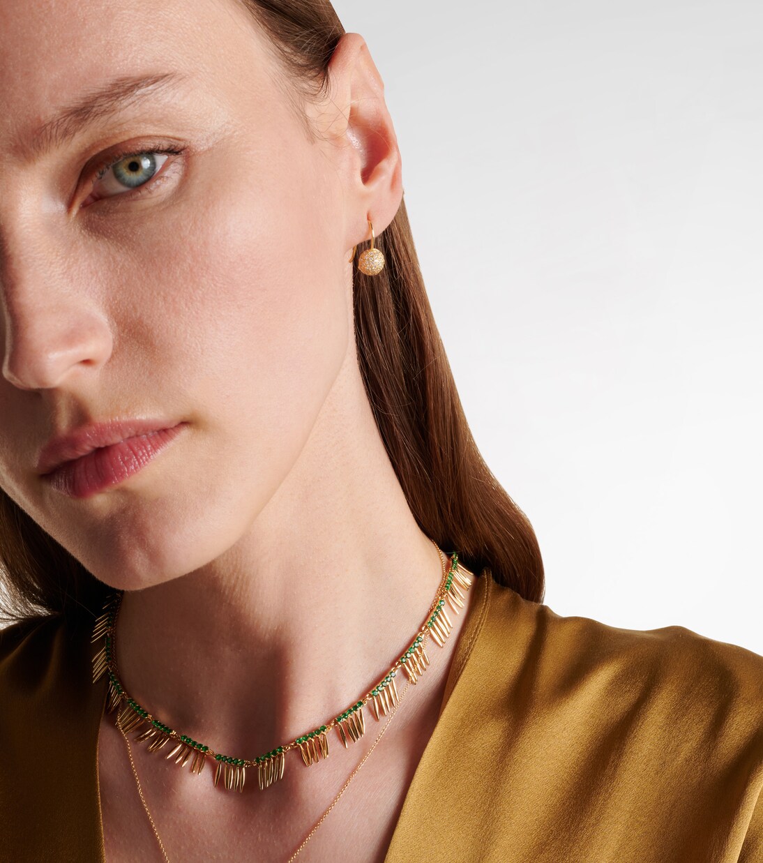 Sphere 18kt gold earring with diamonds  | Ileana Makri