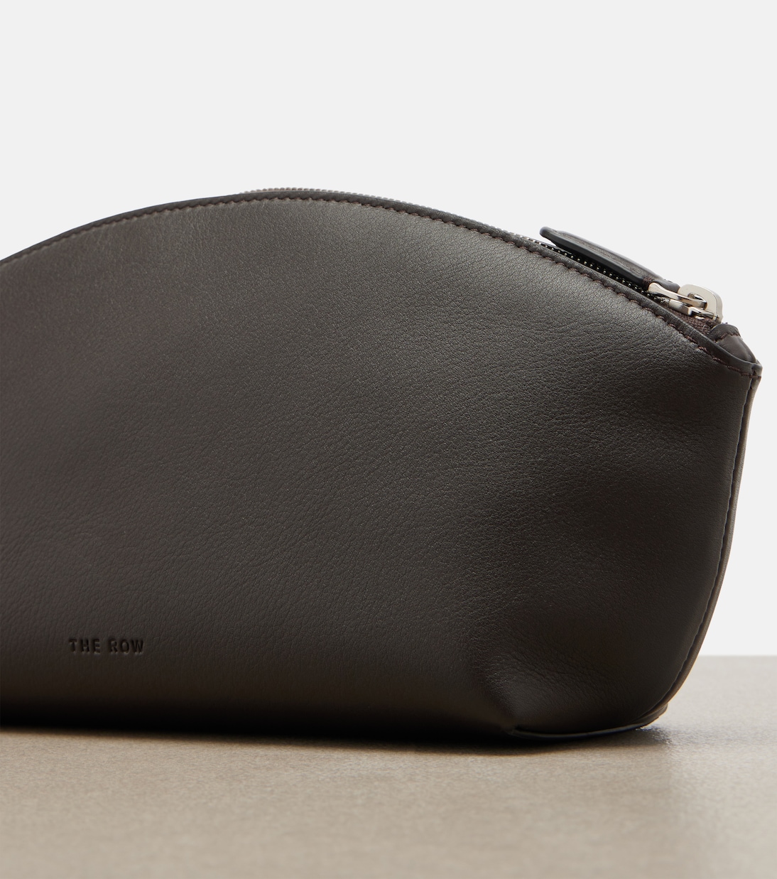 Pochette Melinda en cuir | The Row
