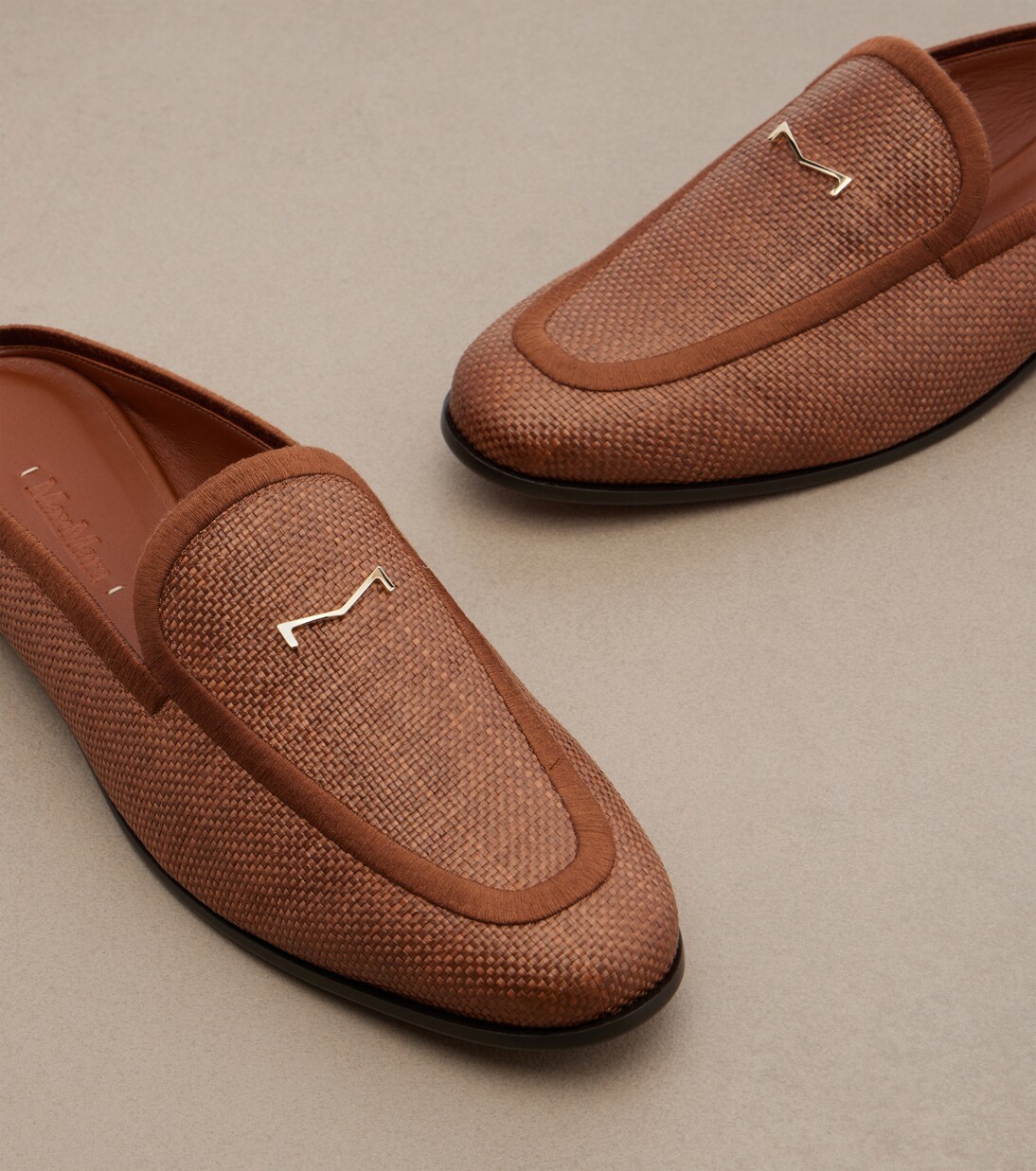 Mules Amito de rafia con piel | Max Mara