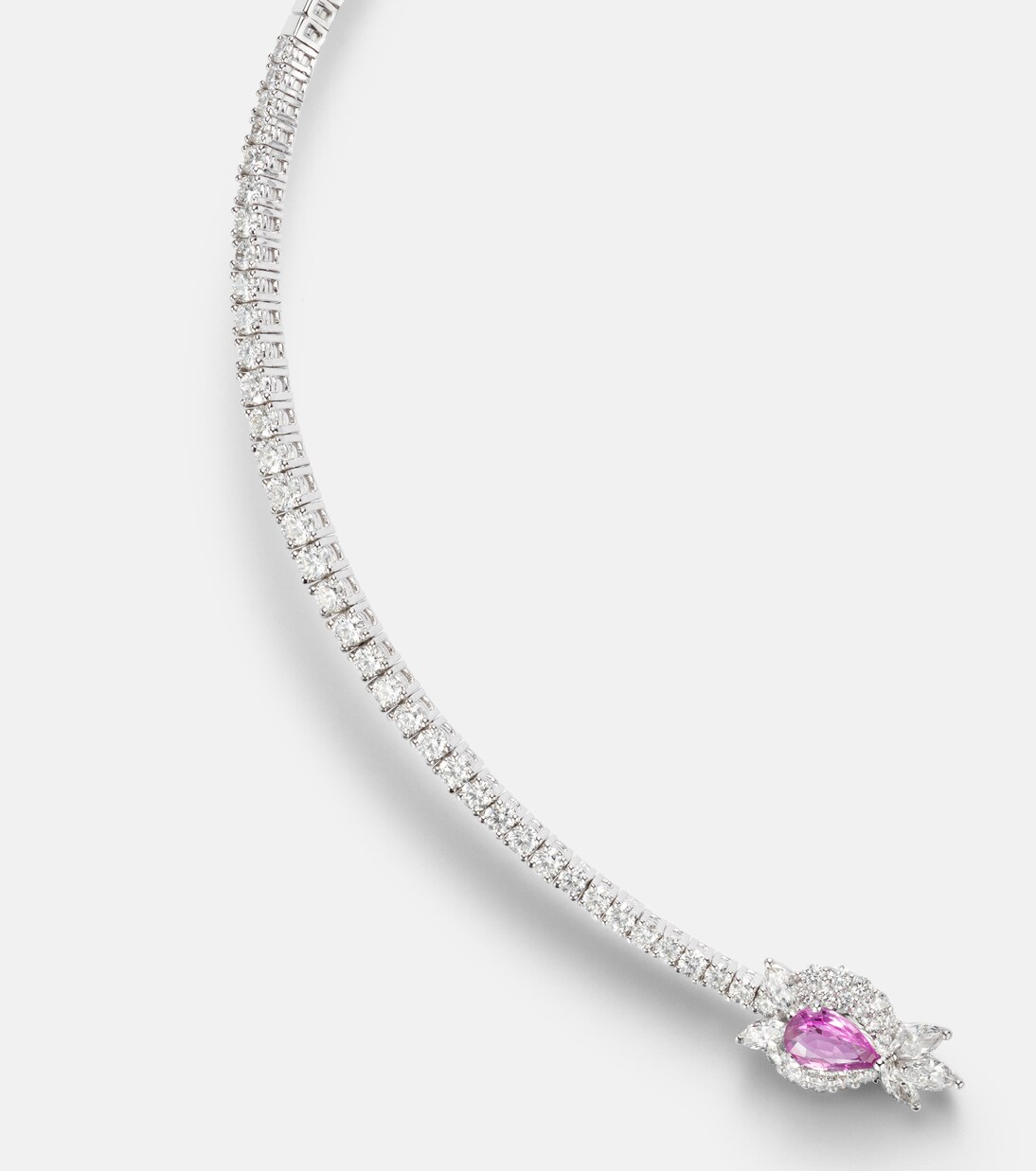 Choker Reign Supreme aus 18kt Weißgold (750/1000) mit Diamanten und Saphiren | Yeprem