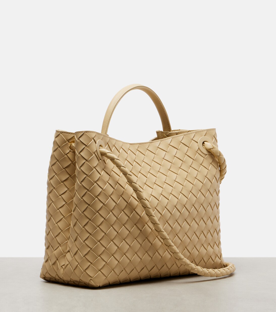 Andiamo Medium leather tote bag | Bottega Veneta