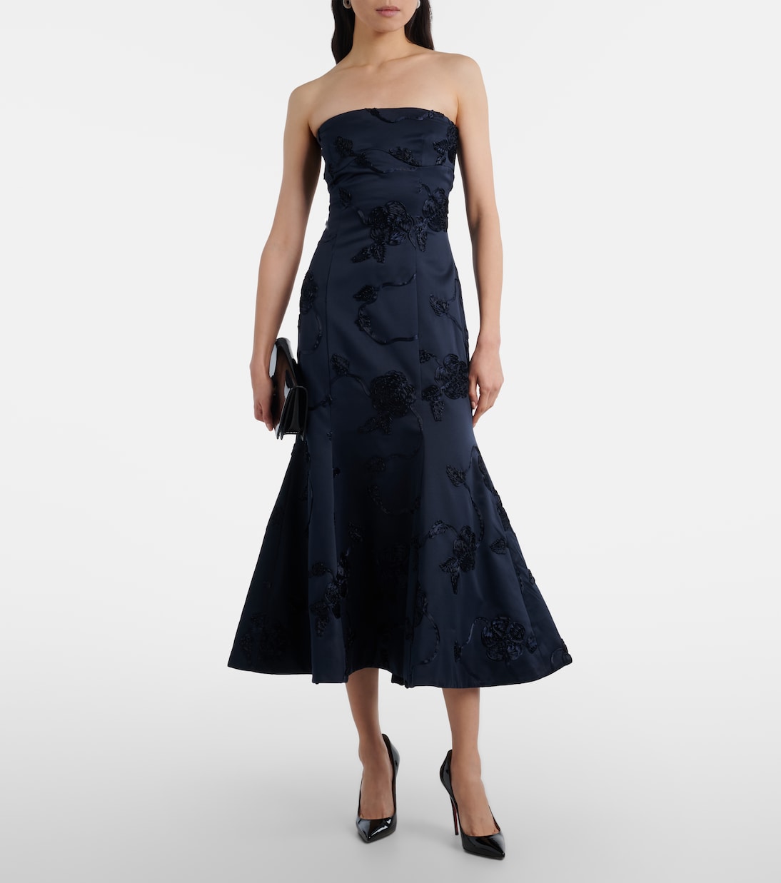 Besticktes Off-Shoulder-Midikleid | Rotate