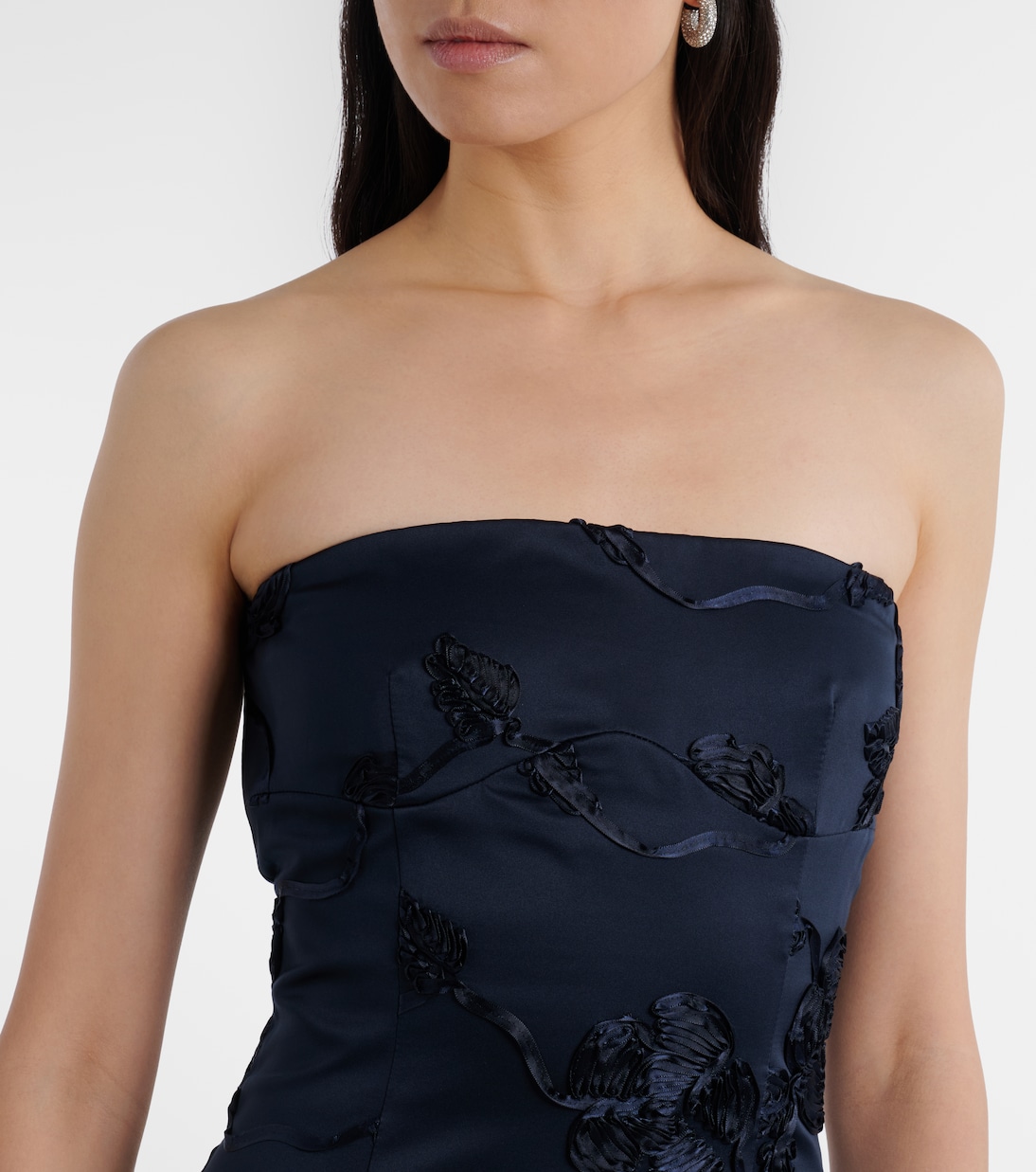 Besticktes Off-Shoulder-Midikleid | Rotate