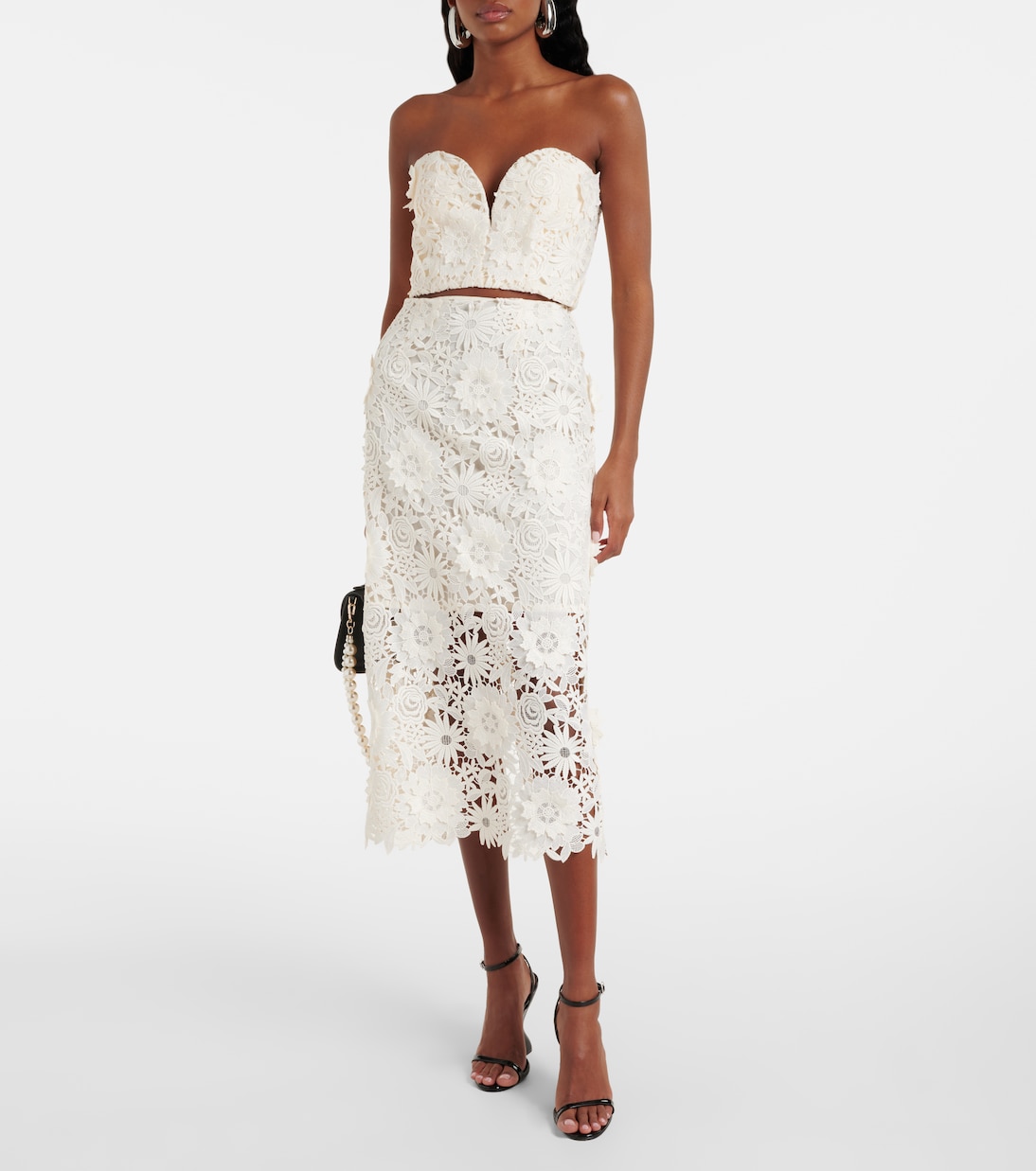 Bustier de novia de encaje | Rotate