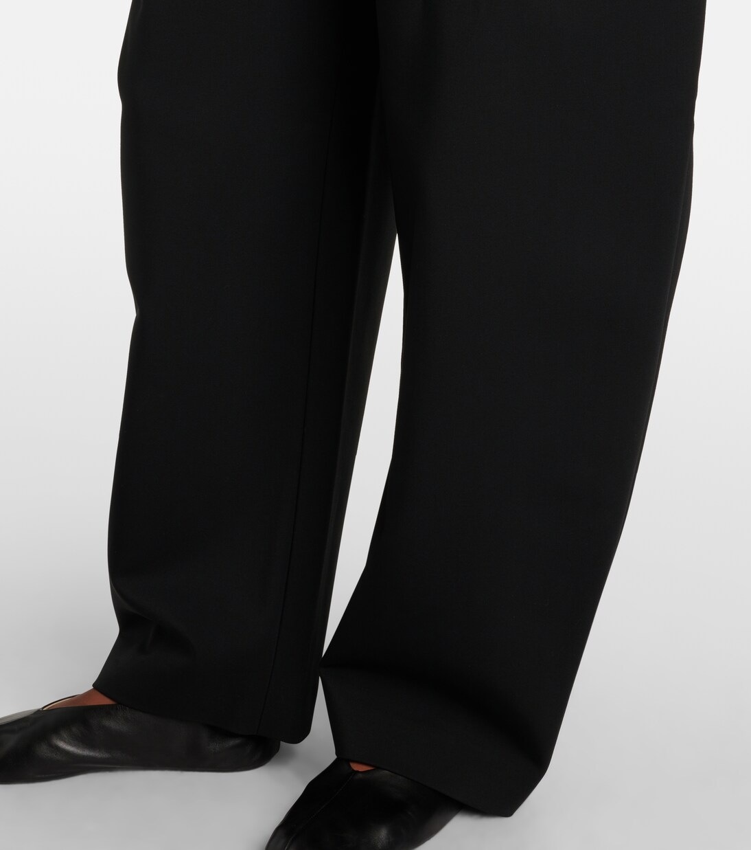 Pantalon barrel à taille haute en crêpe | Róhe