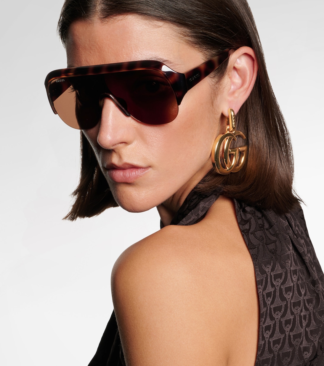 Lettering shield sunglasses | Gucci