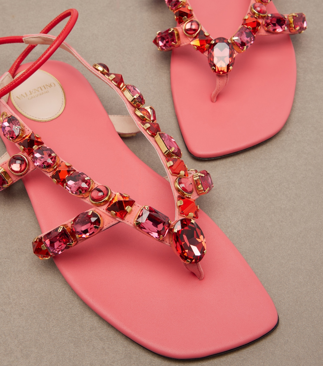 Sandalias de ante adornadas | Valentino Garavani