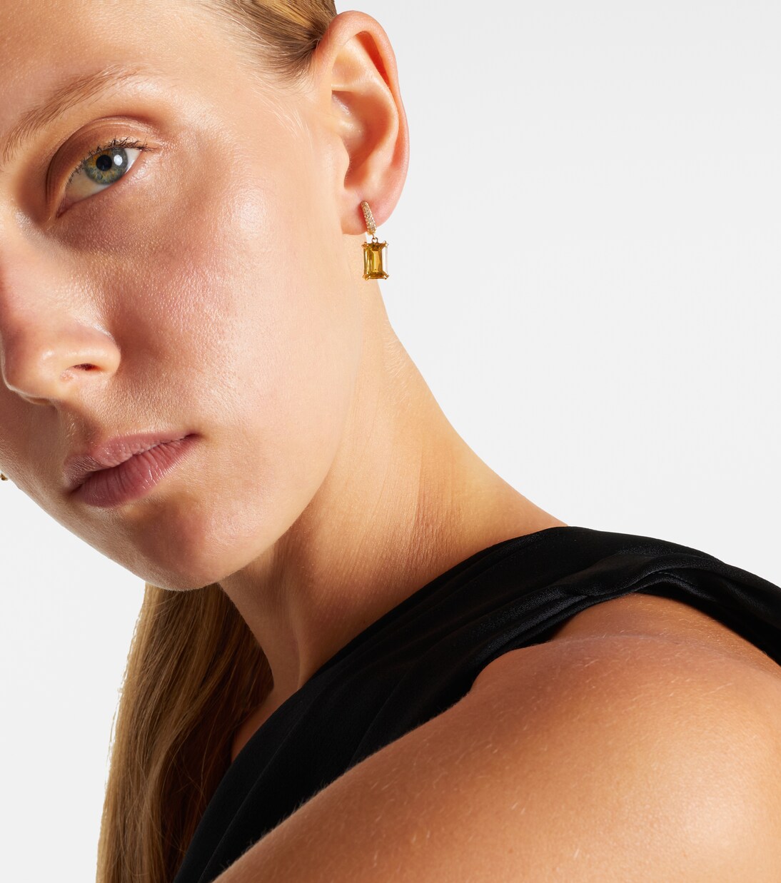 Yana Micro 18kt gold earrings with beryls and diamonds | Octavia Elizabeth