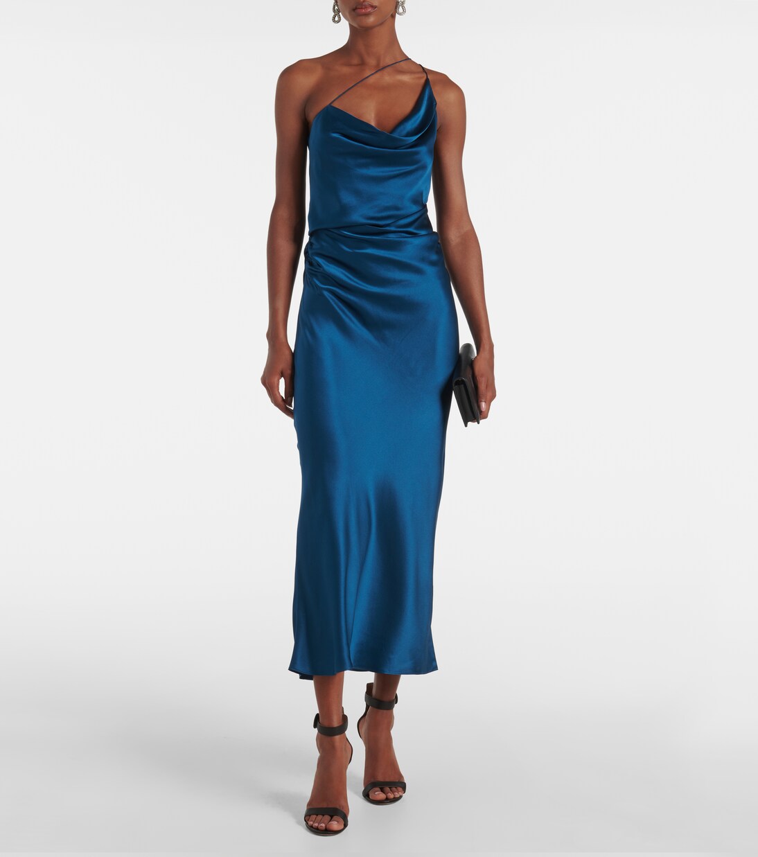 Robe longue asymétrique en satin de soie | The Sei