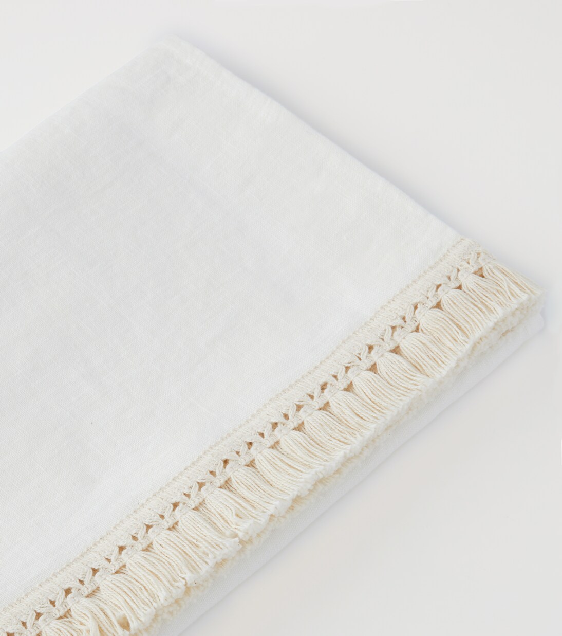 Fringed linen beach towel | Once Milano