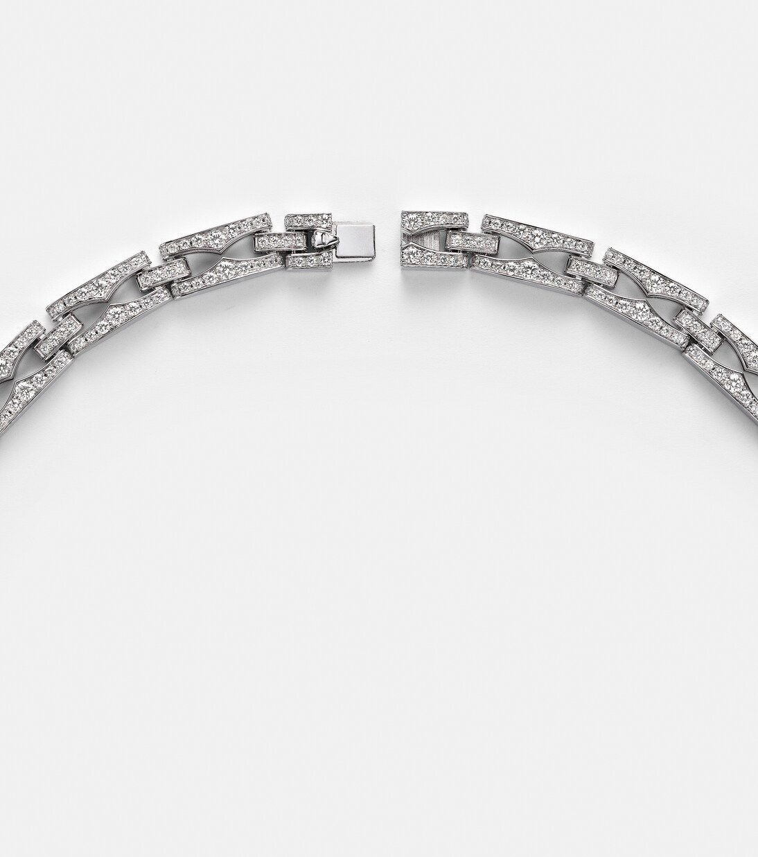 B.zero1 18kt white gold (750/1000) necklace with diamonds  | Bvlgari