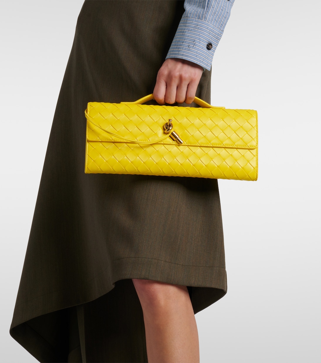 Andiamo Intrecciato leather clutch | Bottega Veneta