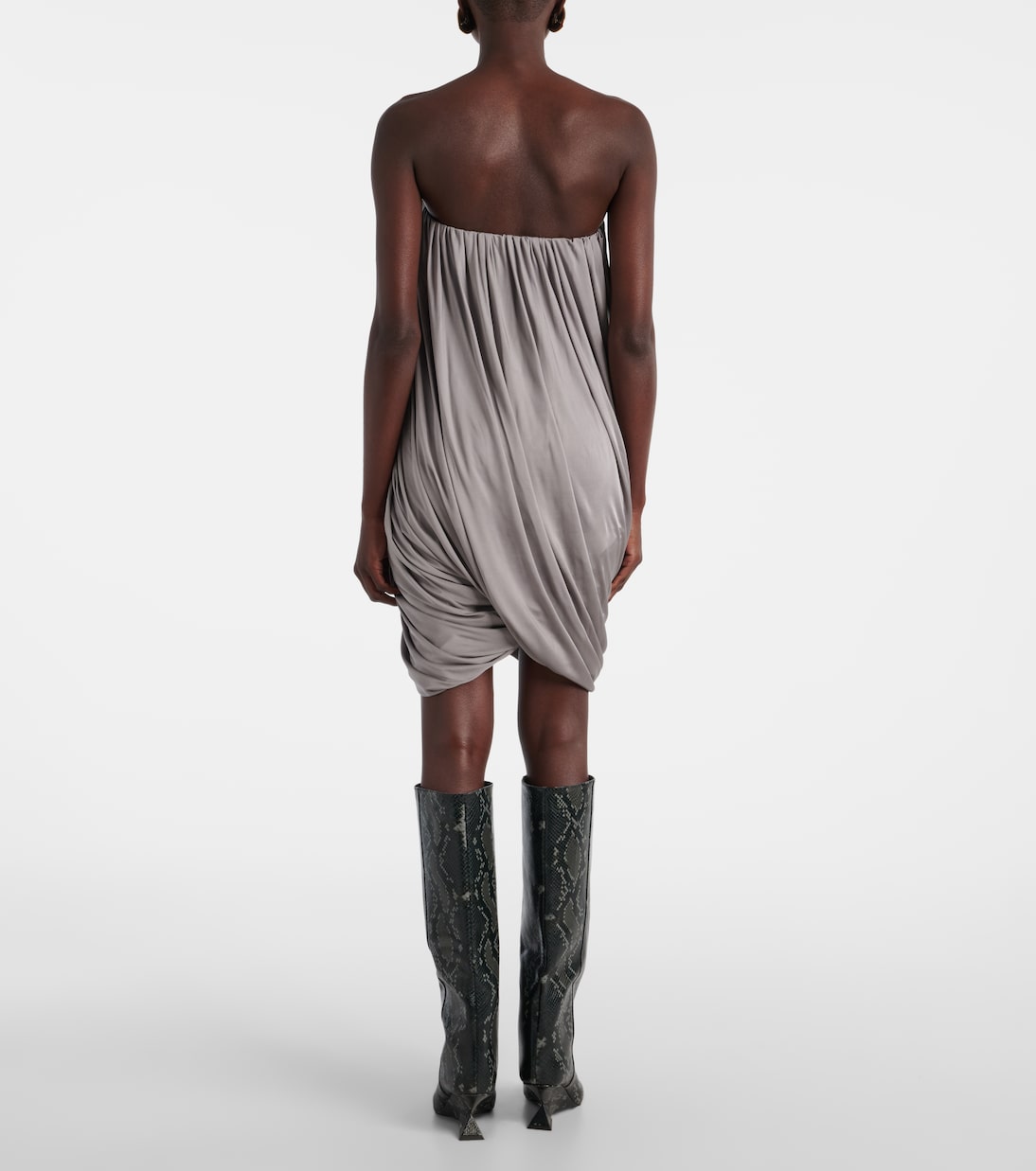 فستان قصير درابيه من الجيرسيه | The Attico