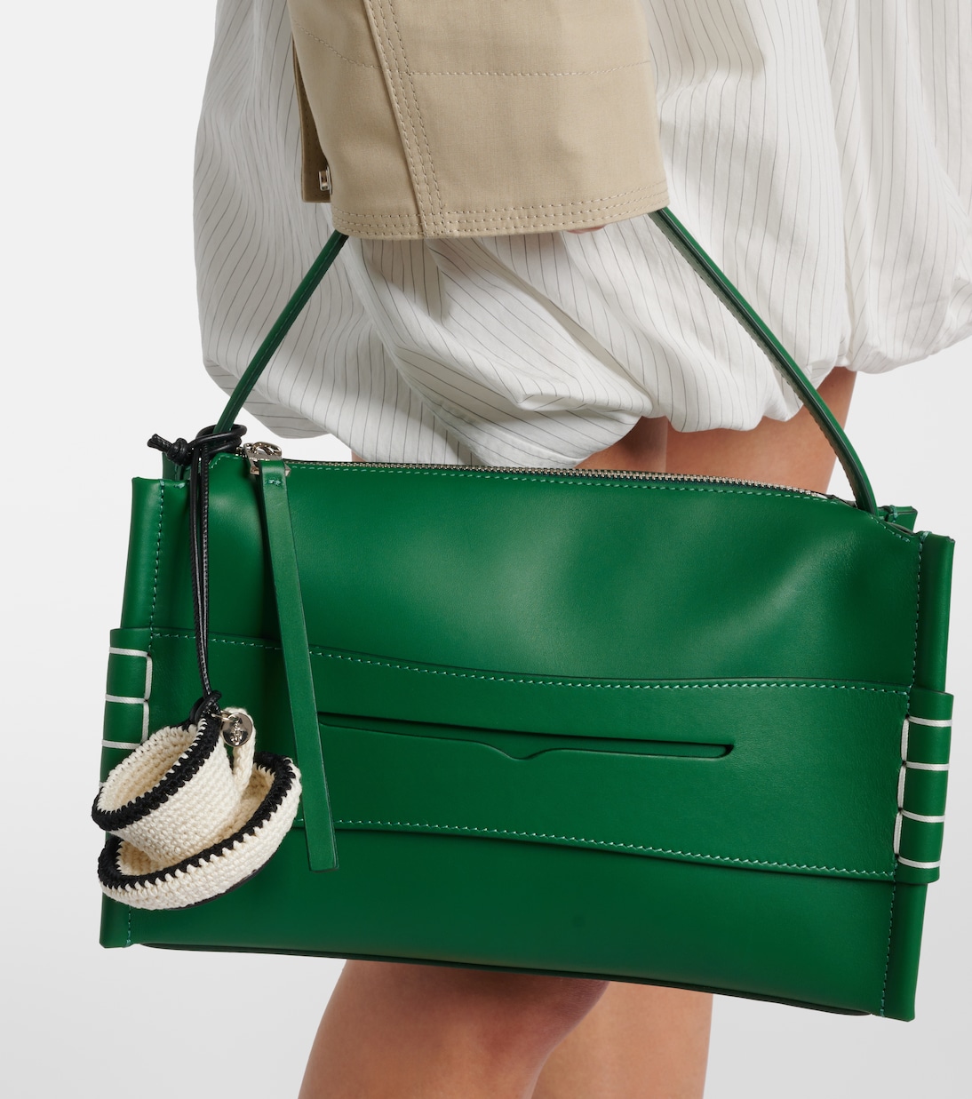 Charm Teacup en crochet | JW Anderson