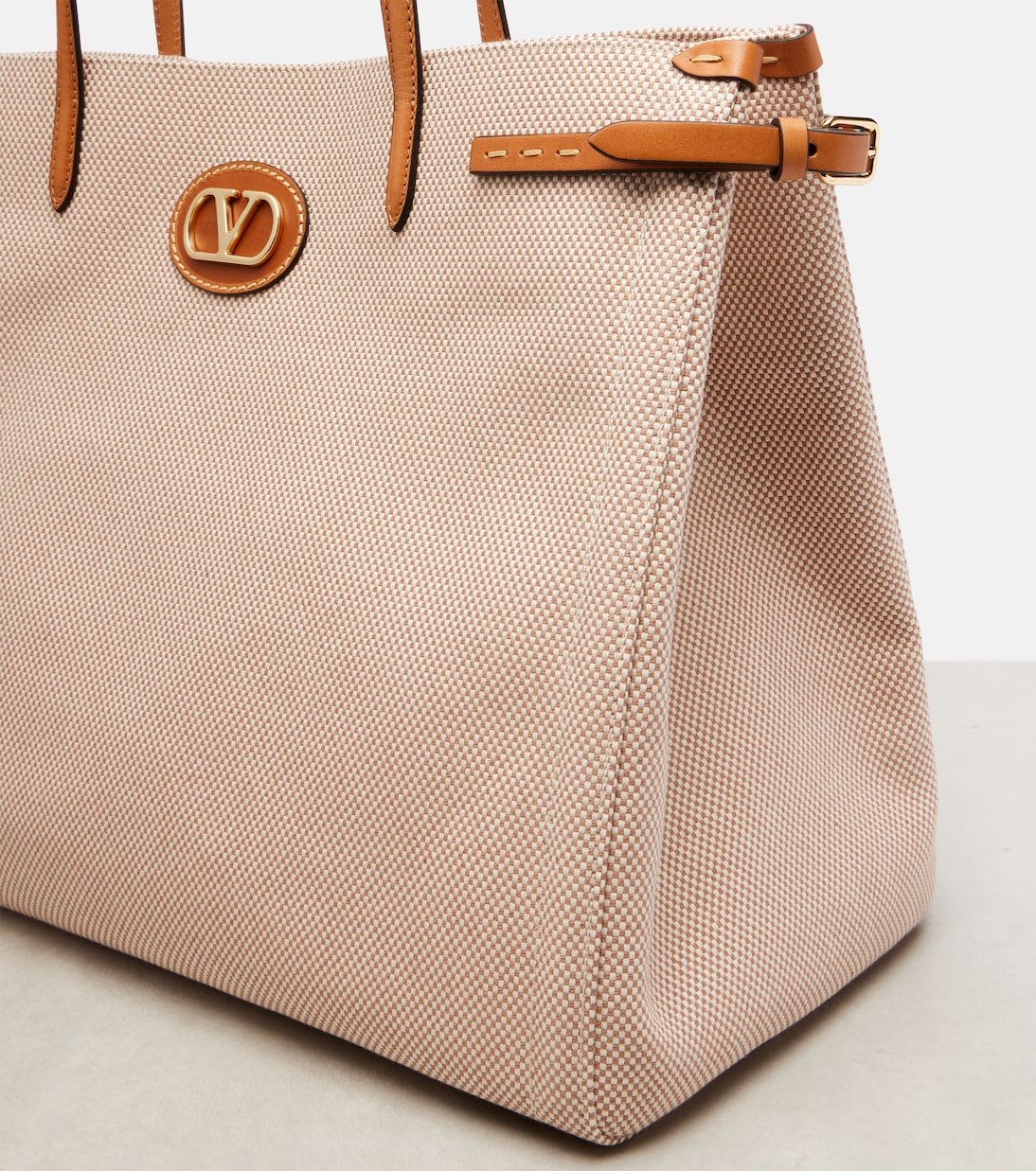 Antibes leather-trimmed canvas tote bag | Valentino Garavani