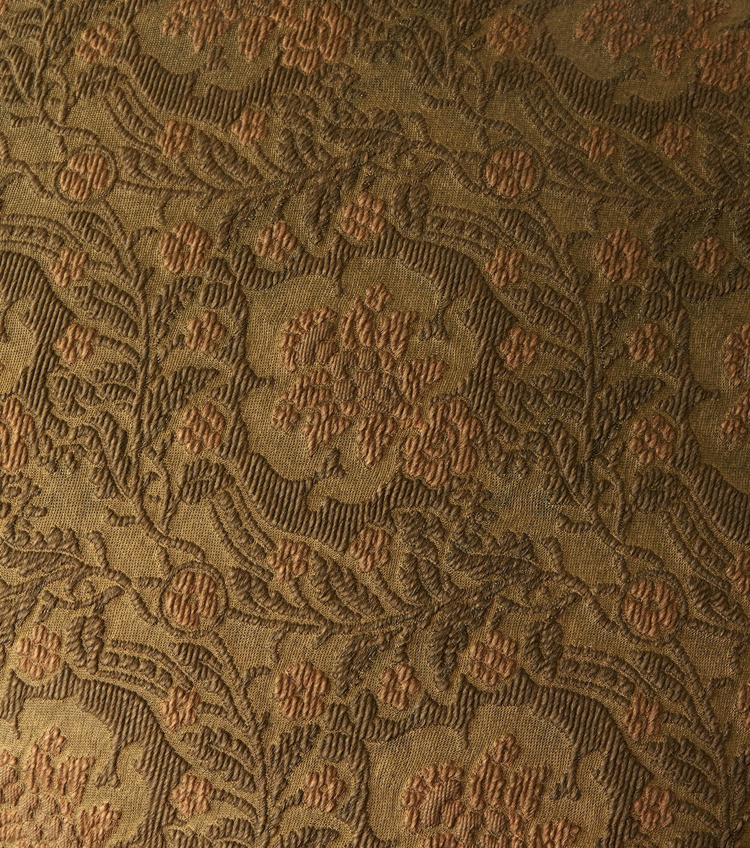 Adria cushion | The House of Lyria