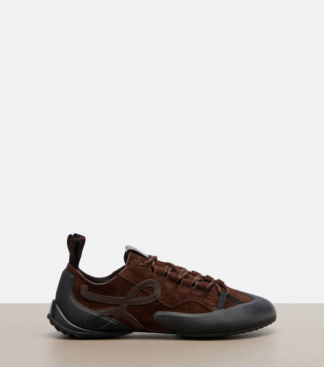 Sneakers Grip Anagram aus Veloursleder | Loewe